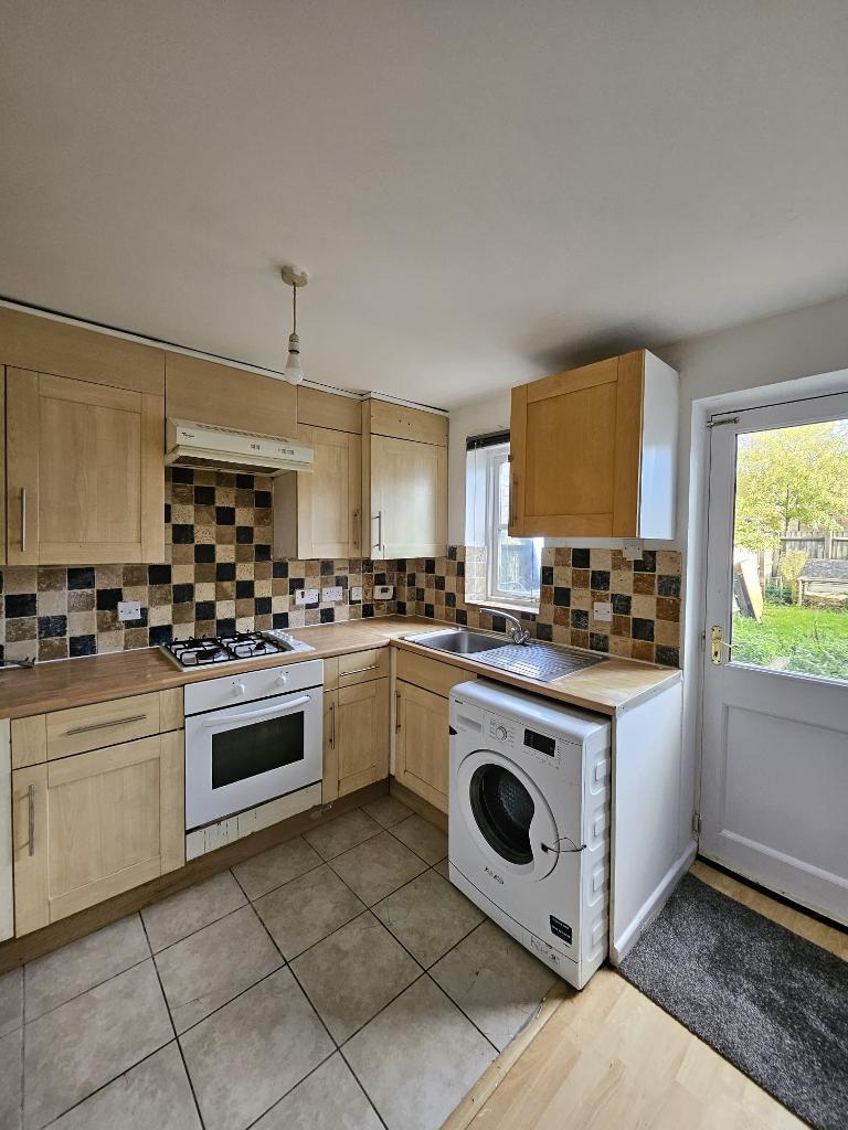  5 Bedroom House Surrey Quays 