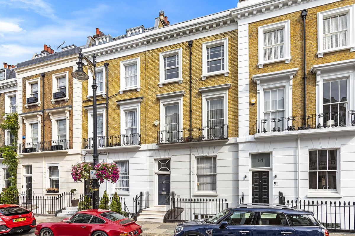 London riverside property